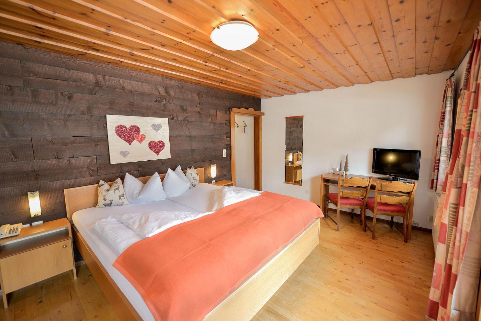 Sonne Hotel