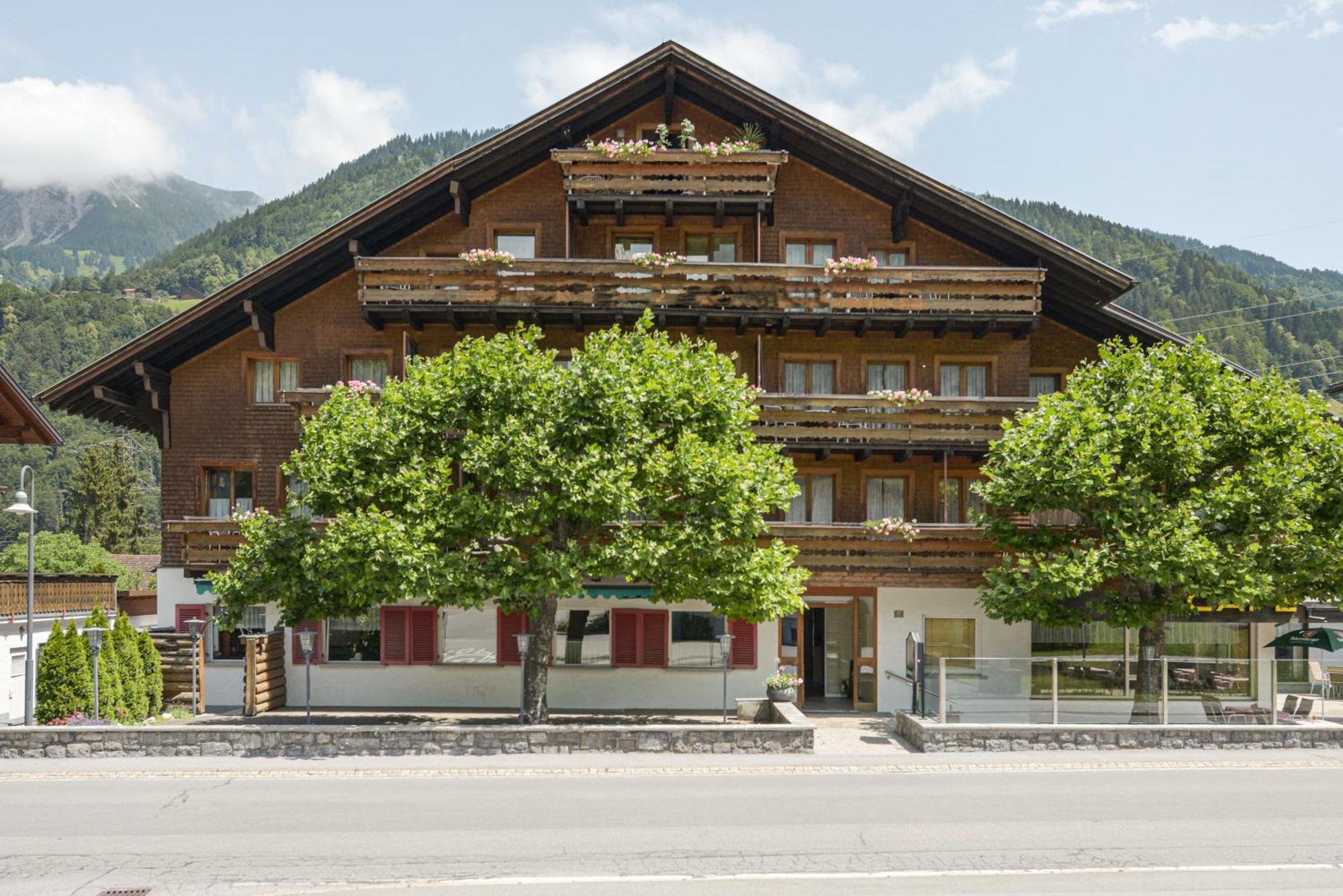 Sonne Hotel
